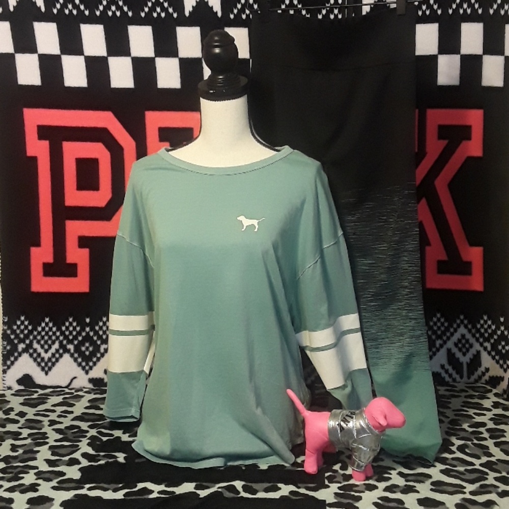 *SOLD*NWOT Pink vs Set